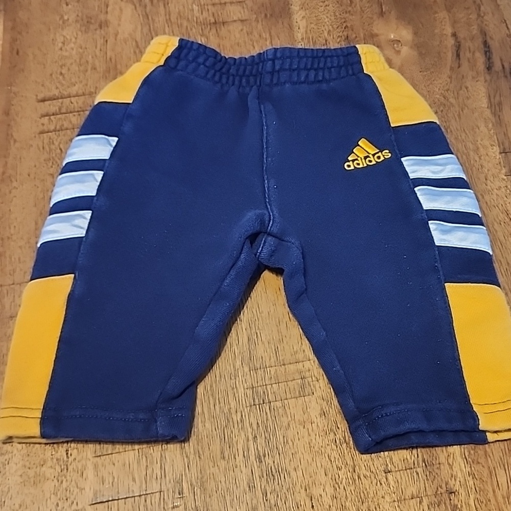 ADIDAS SZ 6 MONTH PANTS